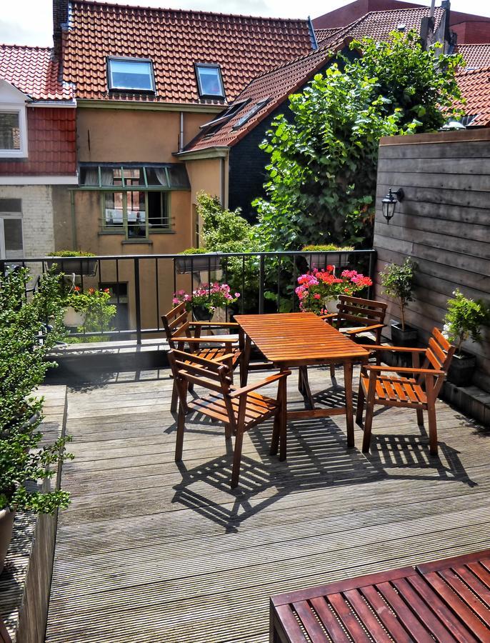 Hostel Lybeer Private Rooms Just For Two! Брюж Екстериор снимка